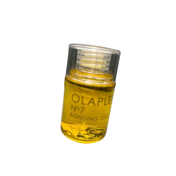 Olaplex No. 7 Bonding Oil - High Shine & Heat Protection, Frizz Control Hair Oil - Picture 2 of 6